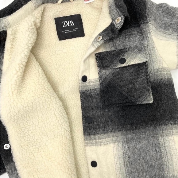 Zara Toddler Coat - Picture 2 of 4